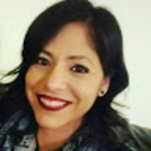Meet your Posher, Paola